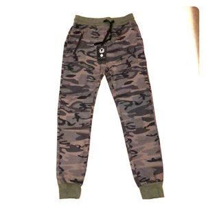 Asthetic Revolution Camo Jogger